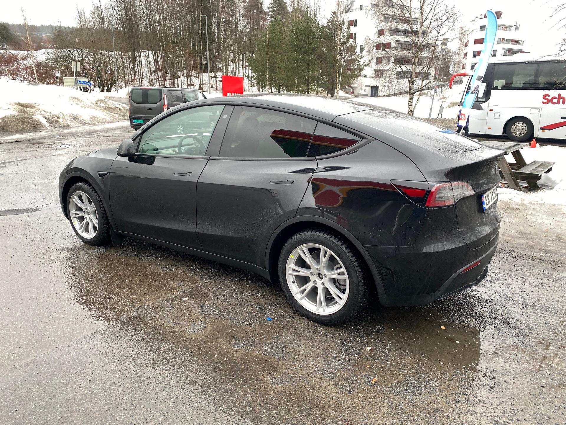 tesla 3